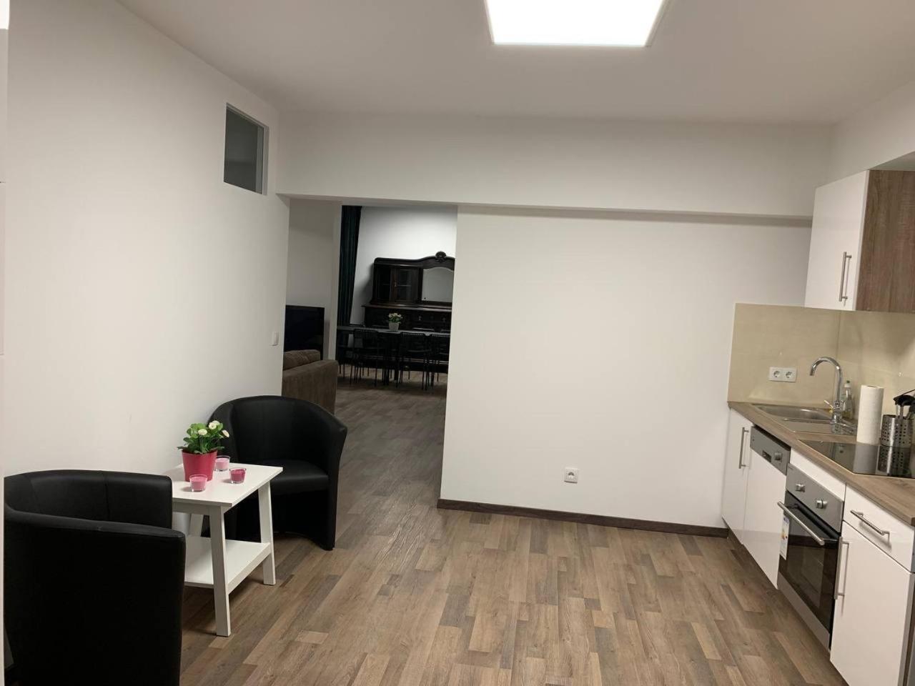 קלן Central Private Rooms In Popular Neighborhood! מראה חיצוני תמונה